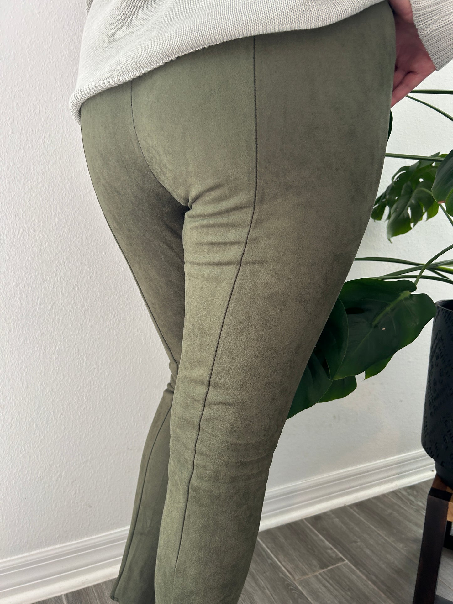 Olive Luxe Pant